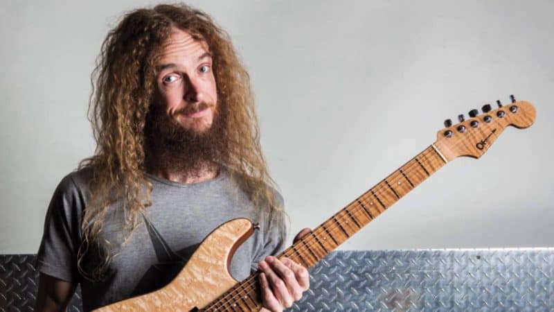 Guthrie Govan y Kiko Loureiro
