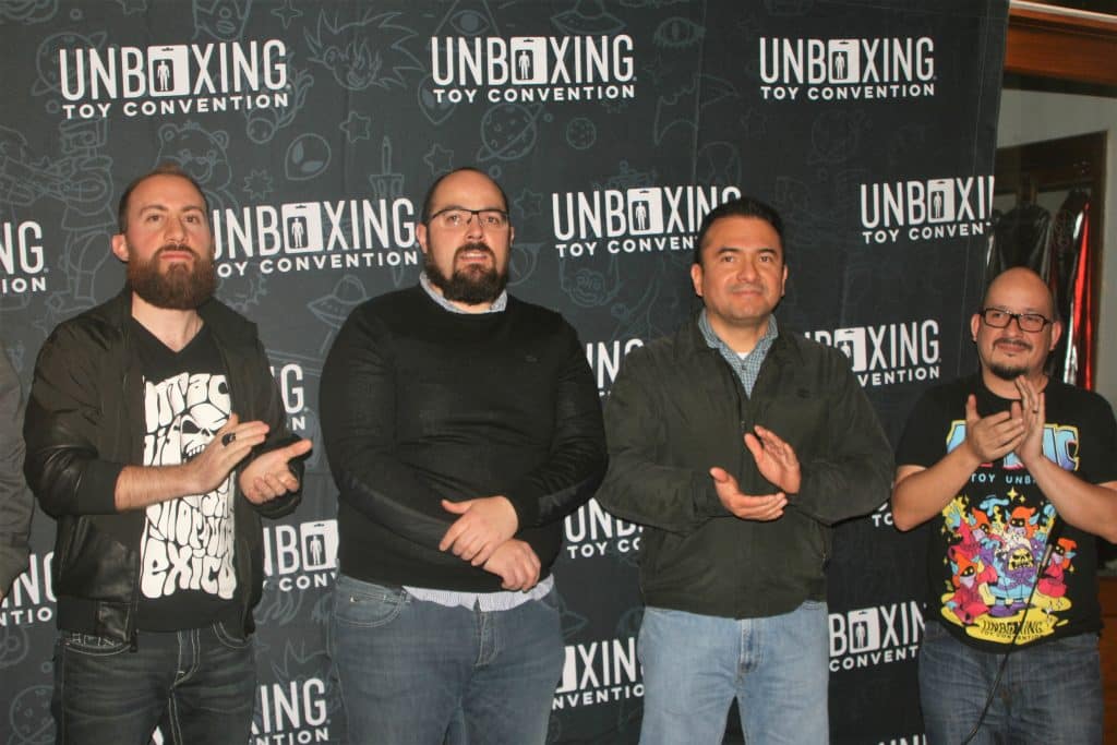Unboxing Toy Convention