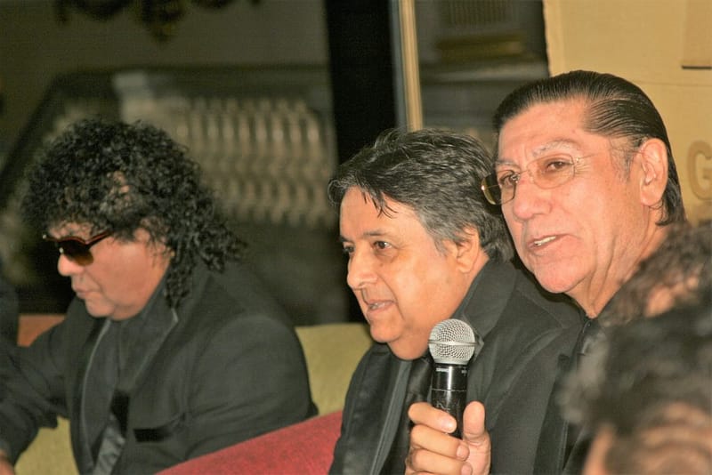Angeles Negros